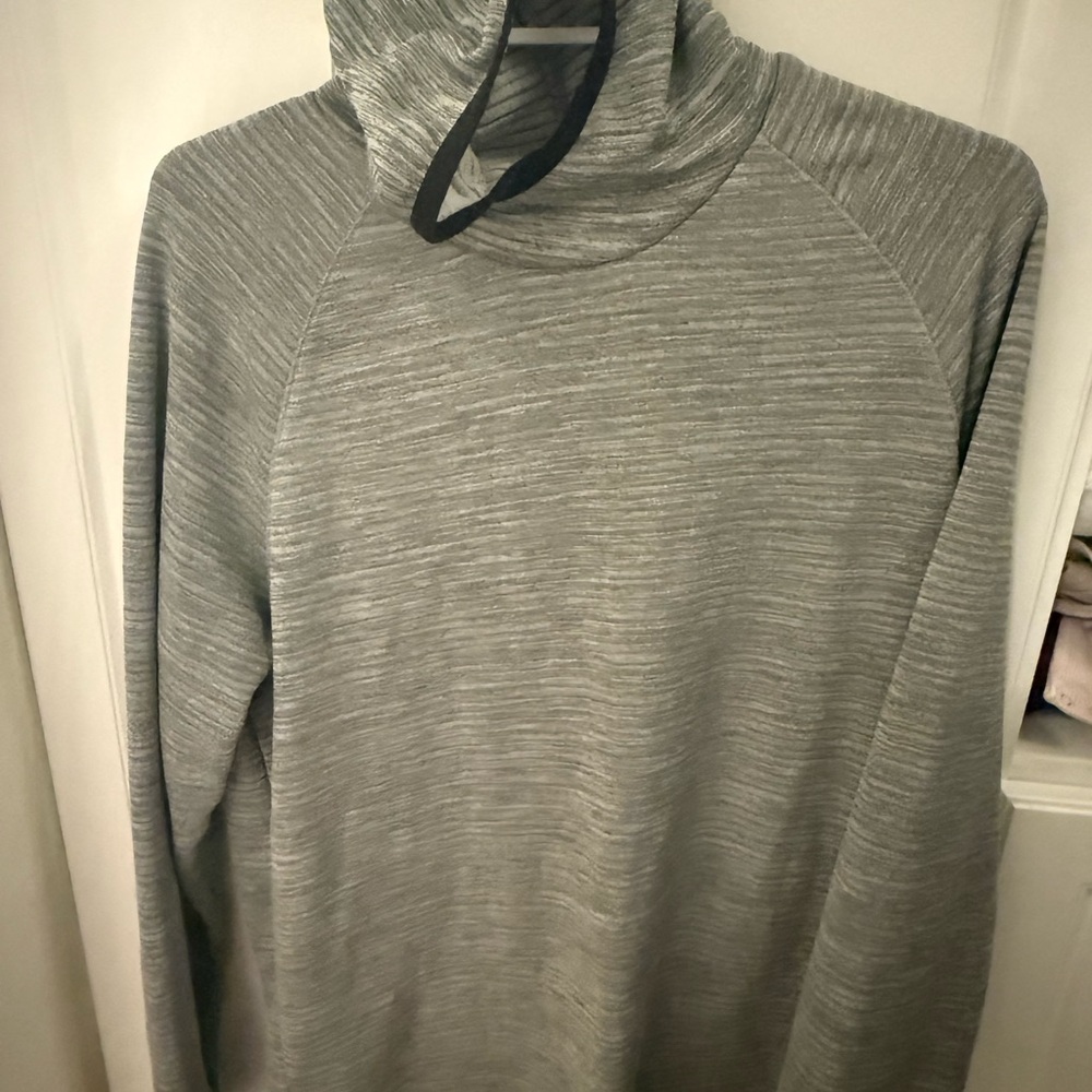 Spyder Men's Light Gray hooded pullover